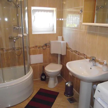 Apartment With Parking Space - 15823