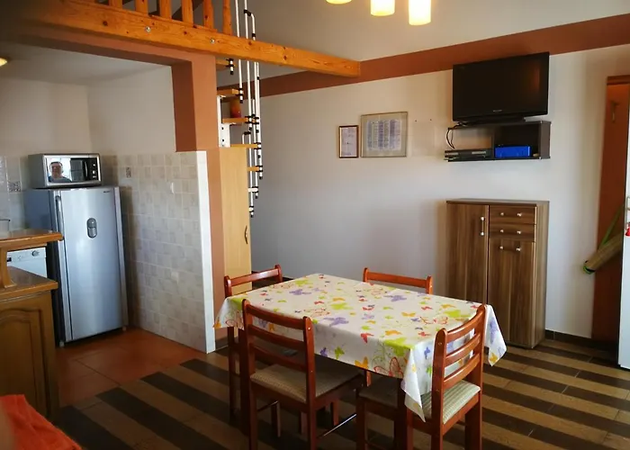 דירה With Parking Space - 15823 נובי ווינודולסקי